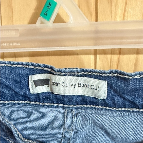 Levi’s 529 Curvy Bootcut Classic Blue Women's Jeans - Picture 2 of 5